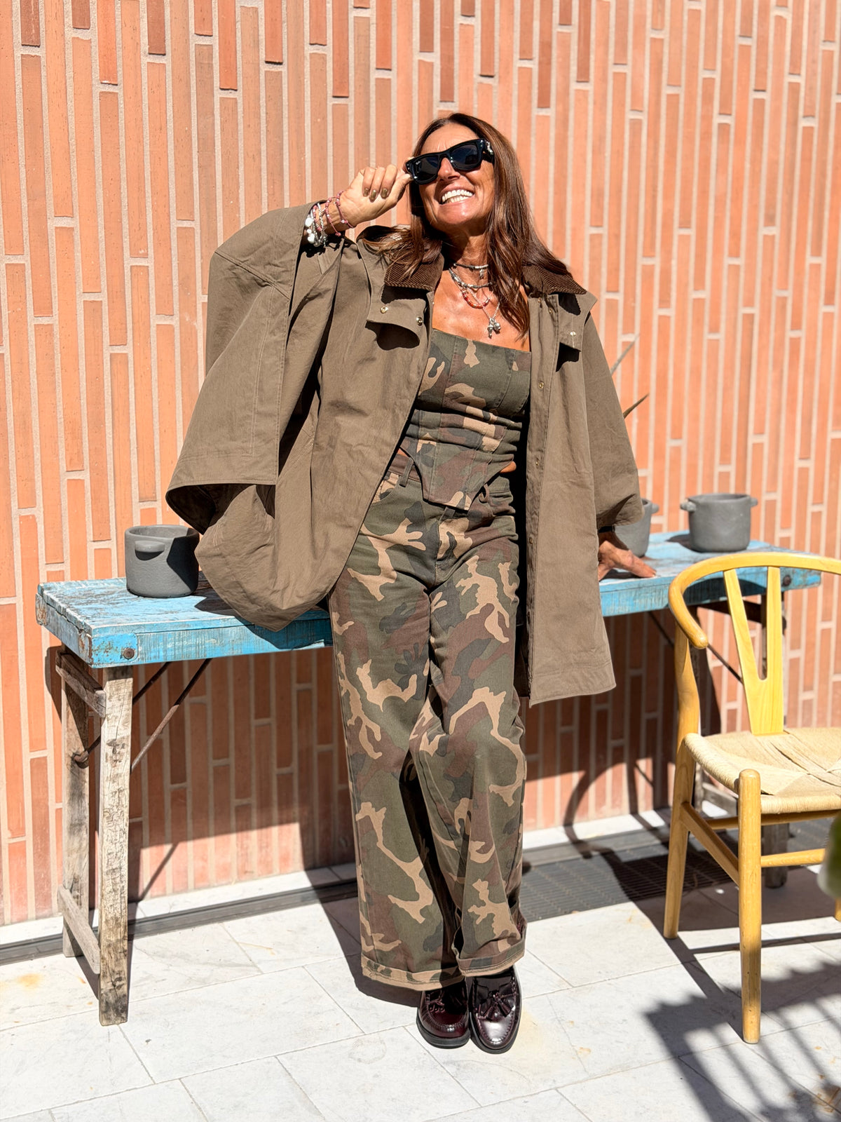 Mantella Over Verde Militare con cappuccio rimovibile