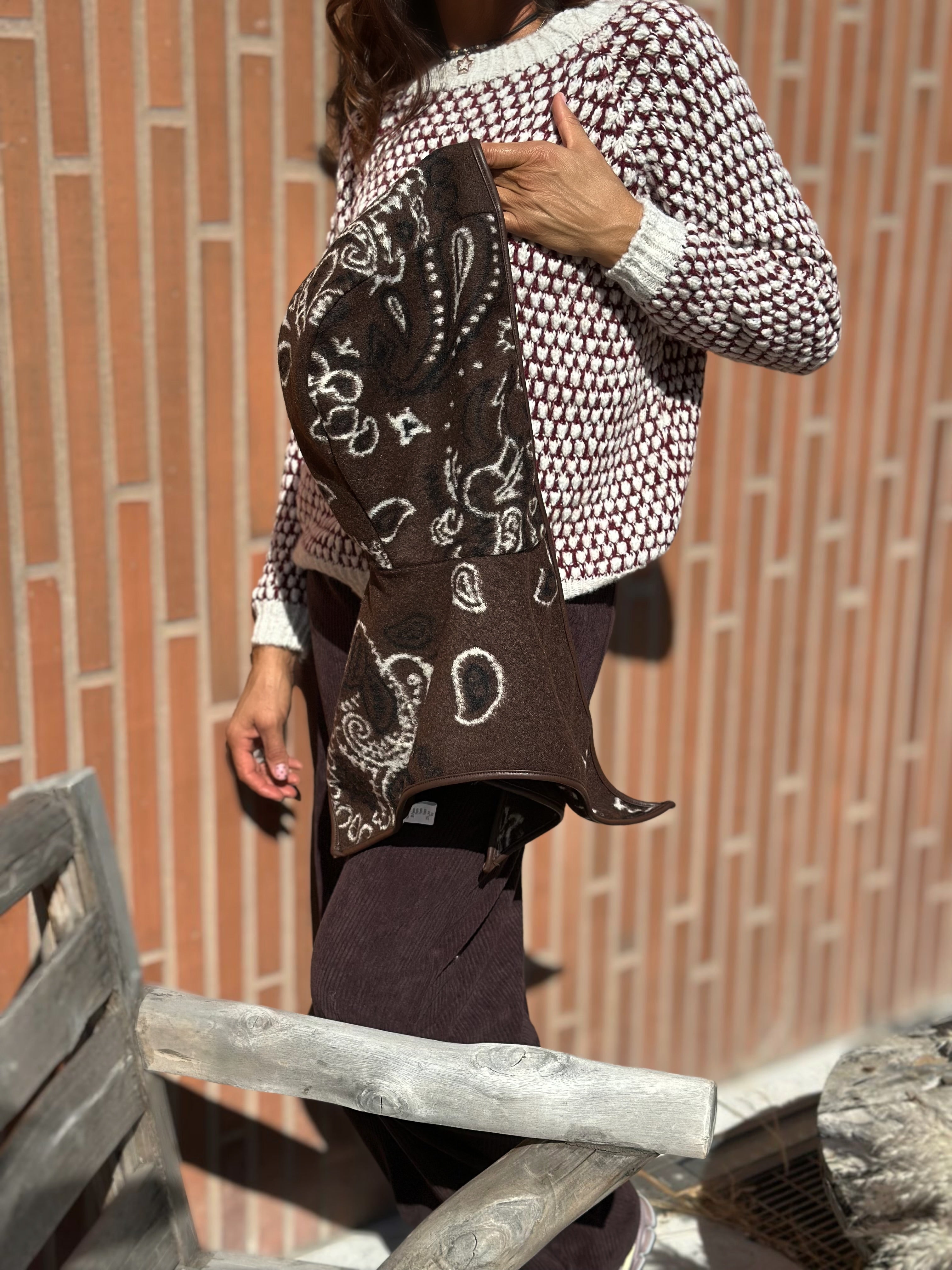 Cappuccio Misto Lana Paisley Cioccolato