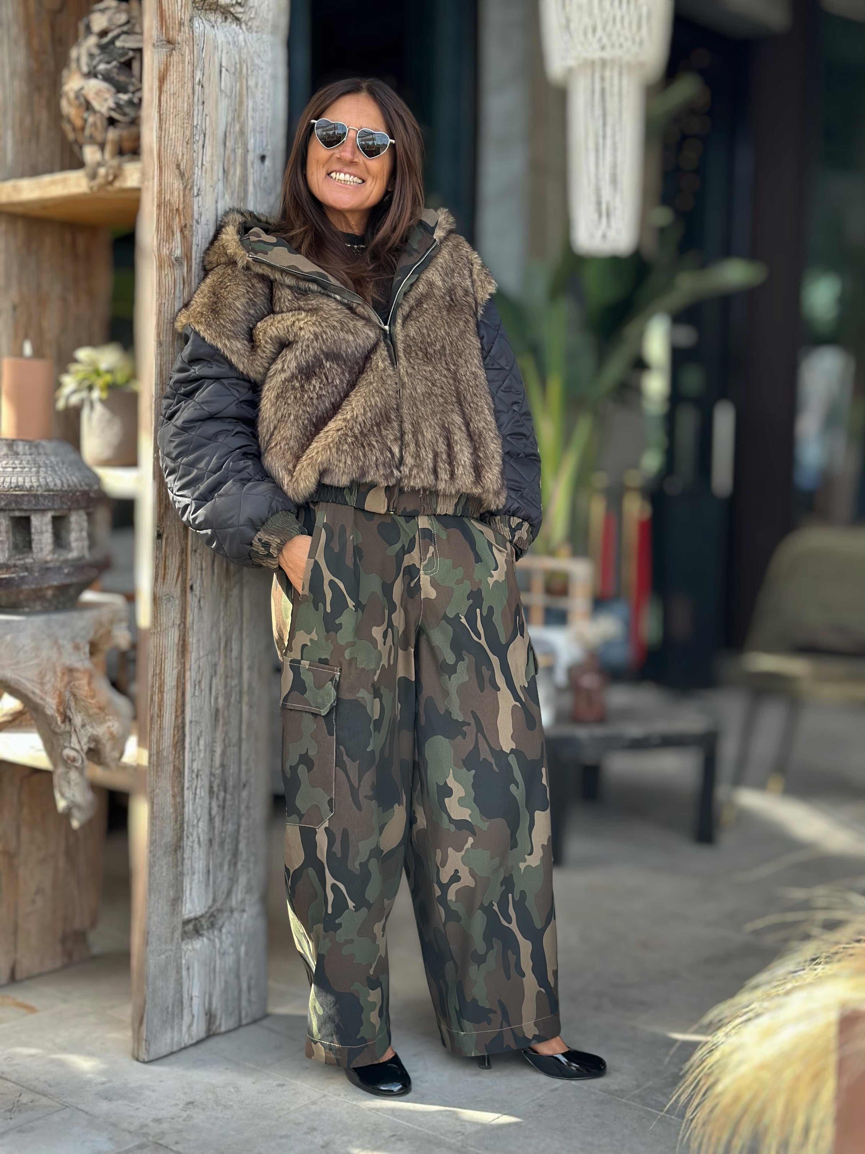 Bomber Camouflage con Cappuccio Reversibile interno Pelliccia