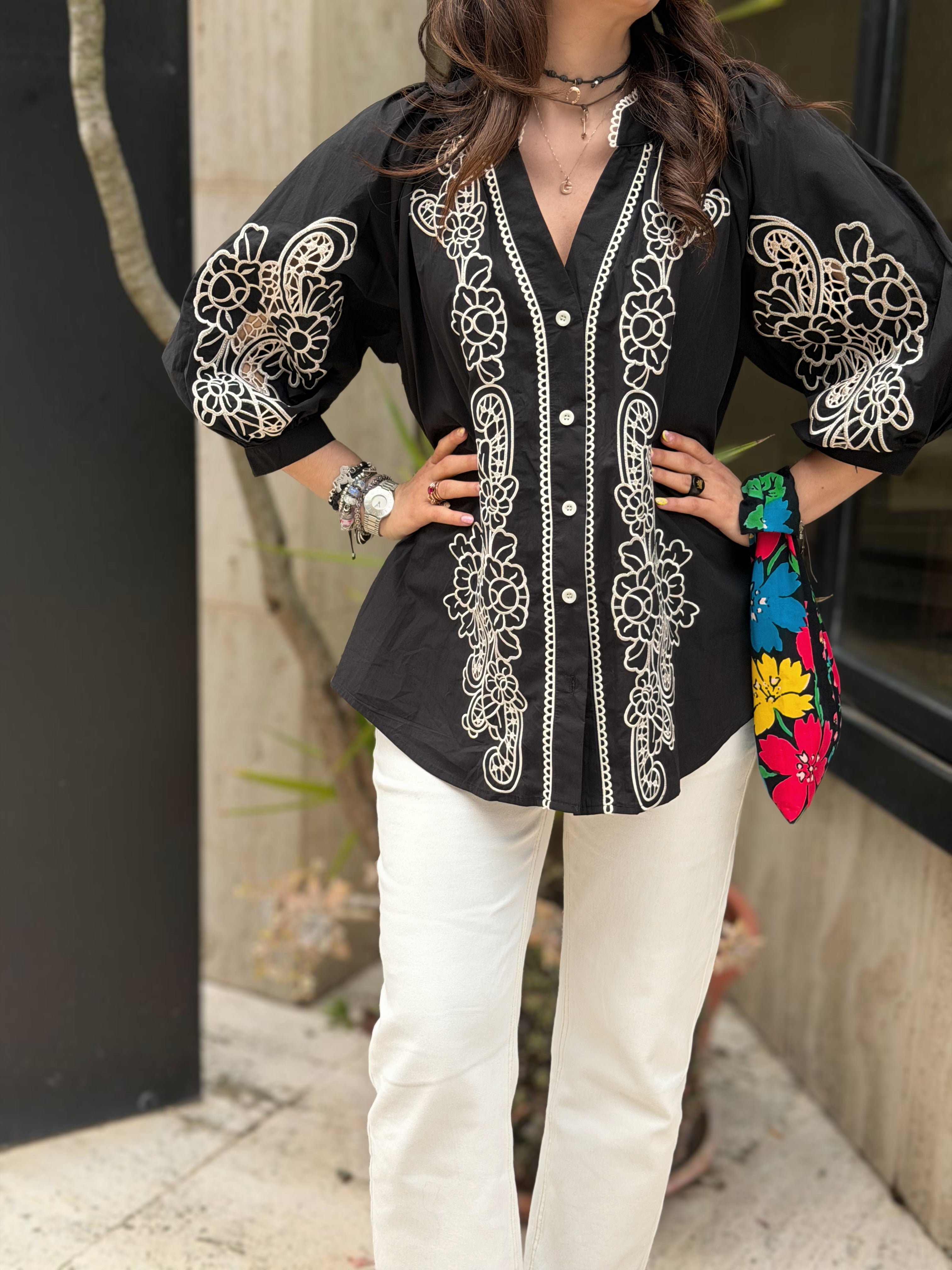 Camicia con Ricamo - Nero