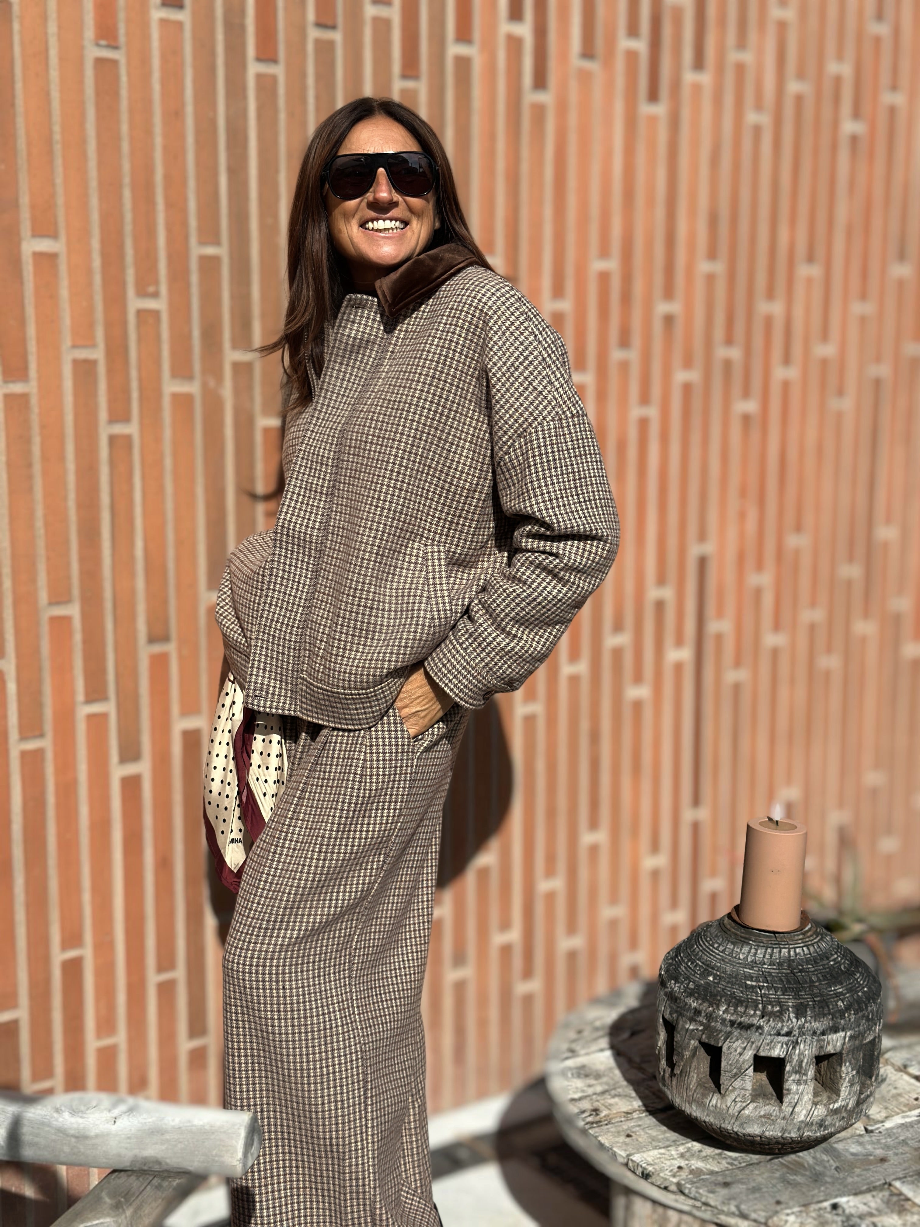 Giacca Pied de Poule con Colletto in Velluto Liscio