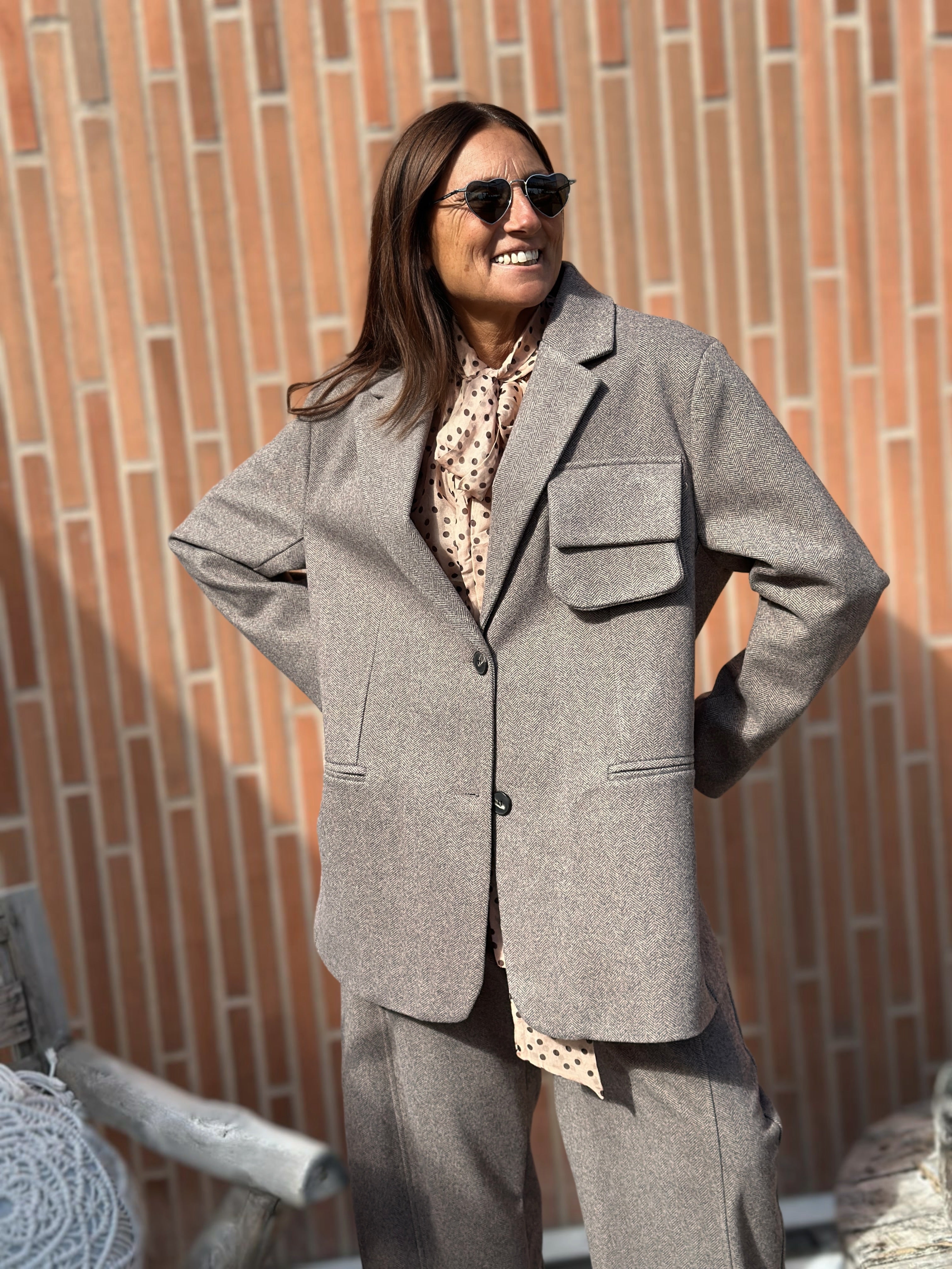 Giacca Peso Cappotto con Tascone Tessuto Caldo Spinato