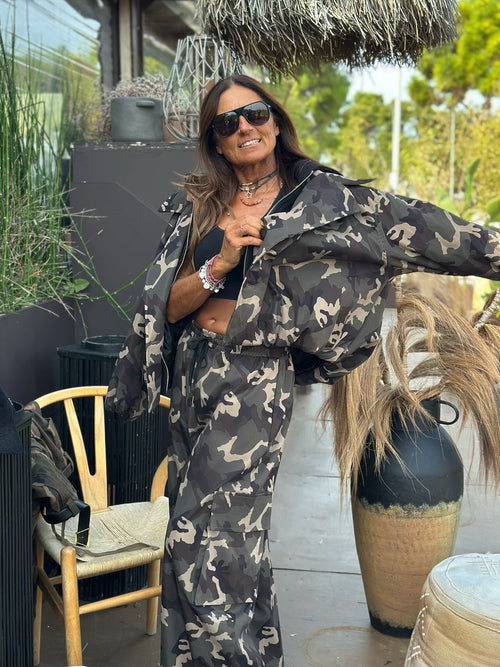 Bomber Camouflage con Cappuccio in felpa