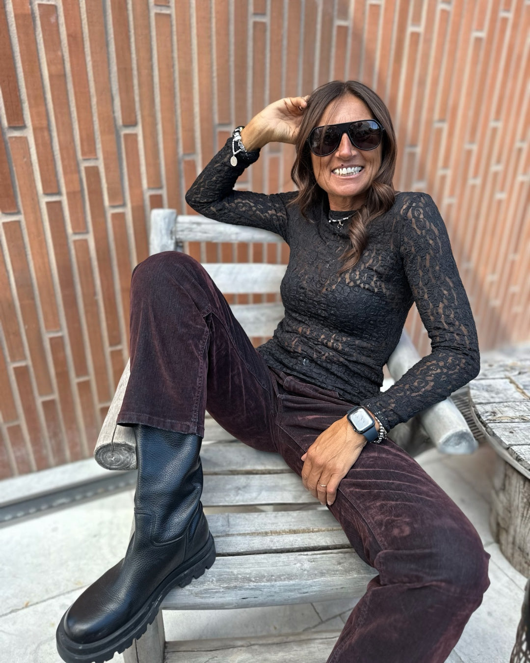 Maglia in Pizzo Nero