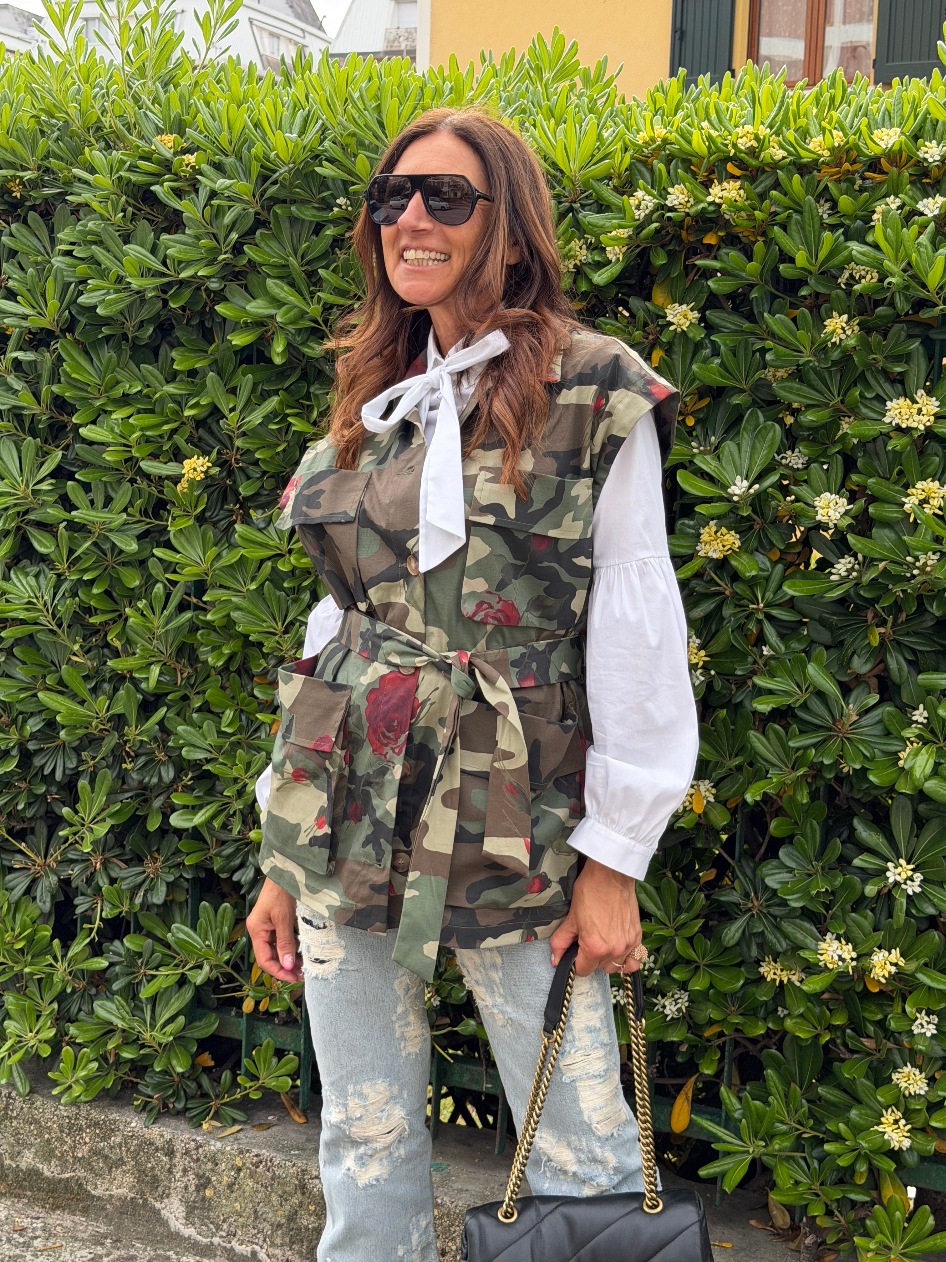 Gilet Camouflage in Cotone con Rose