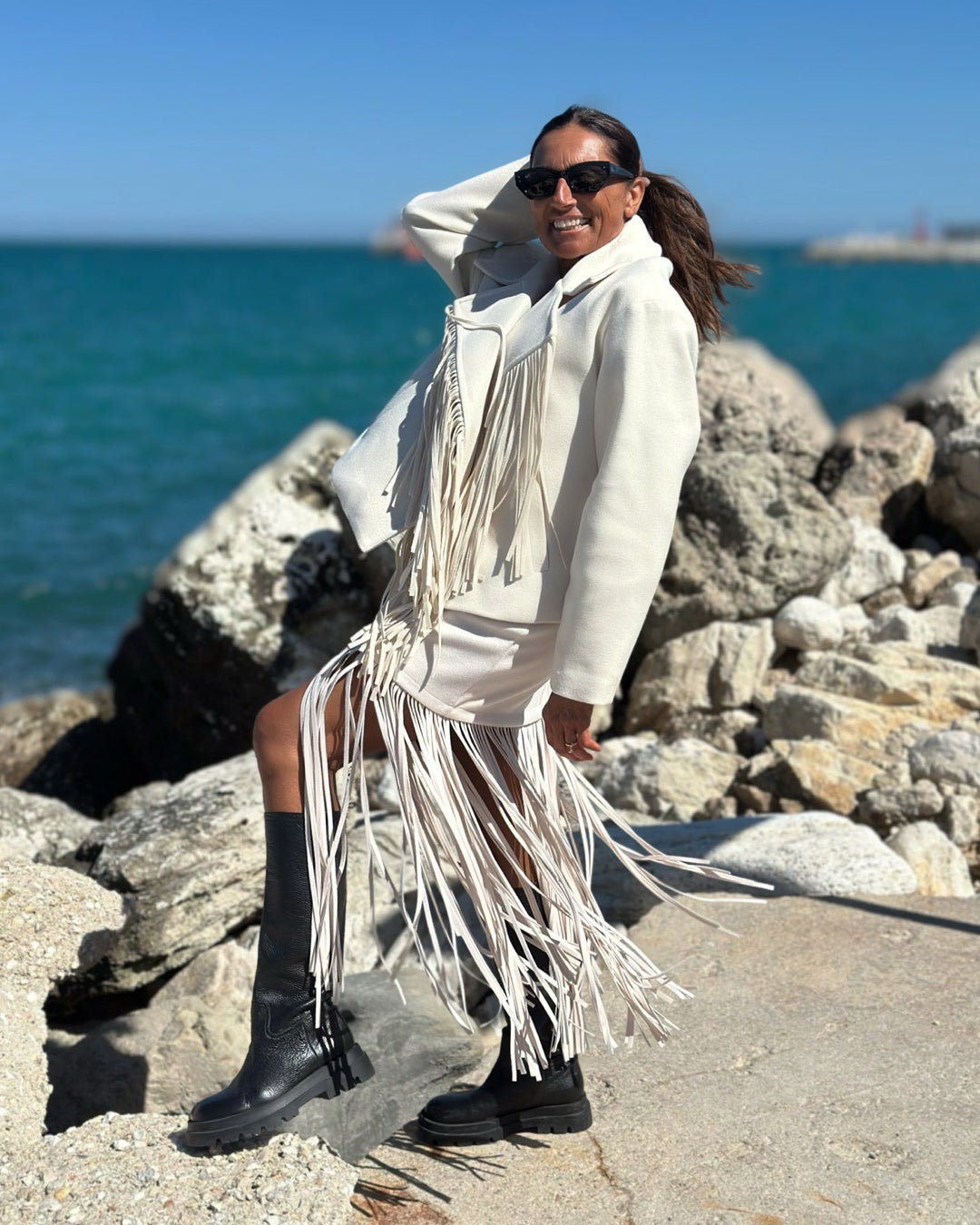 Gonna in Panno con Maxi Frange Panna