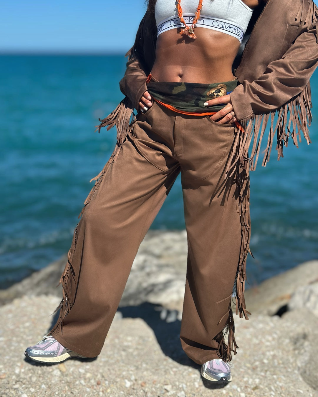 Pantalone Scamosciato con Frange