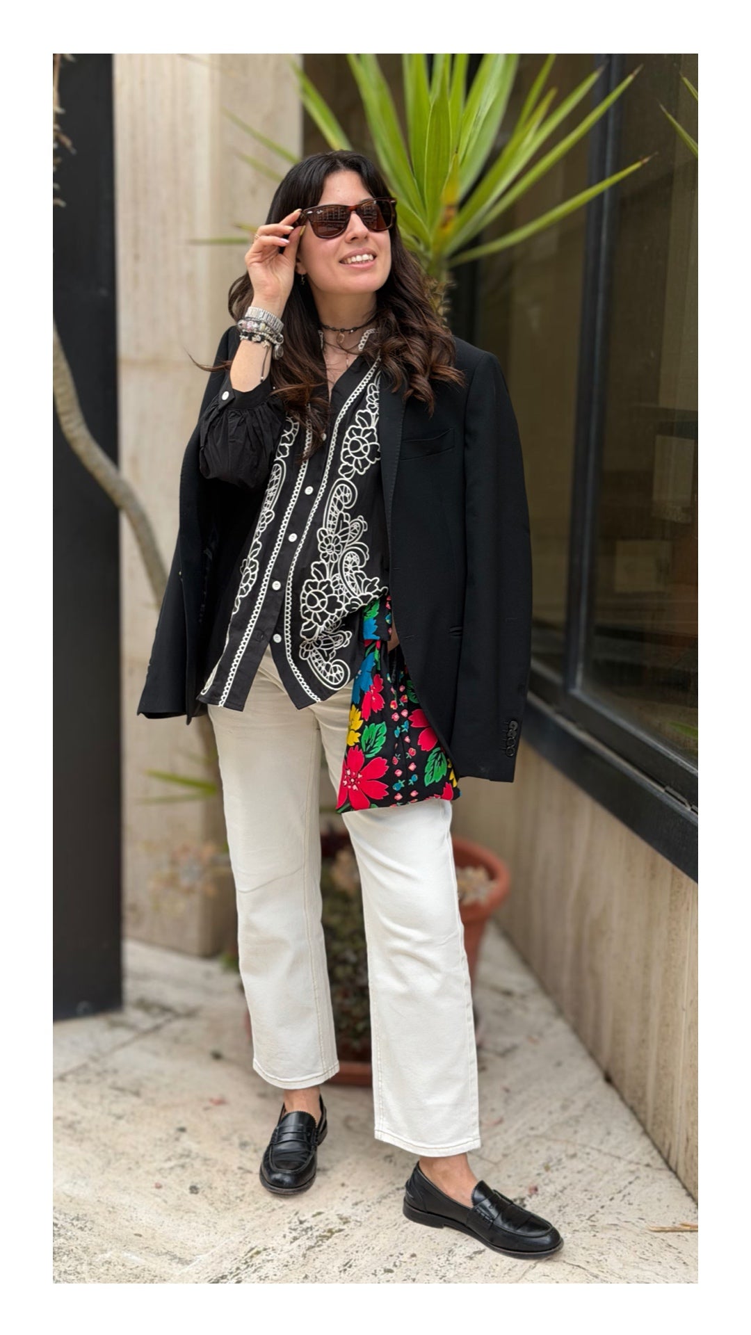 Camicia con Ricamo Nero