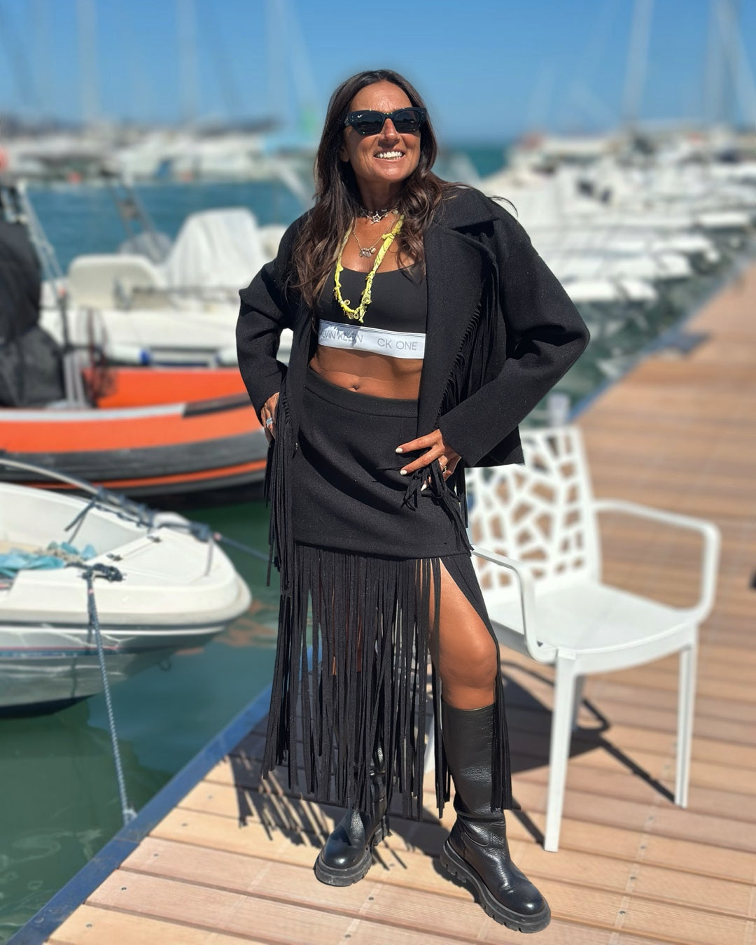 Gonna in Panno con Maxi Frange Nero