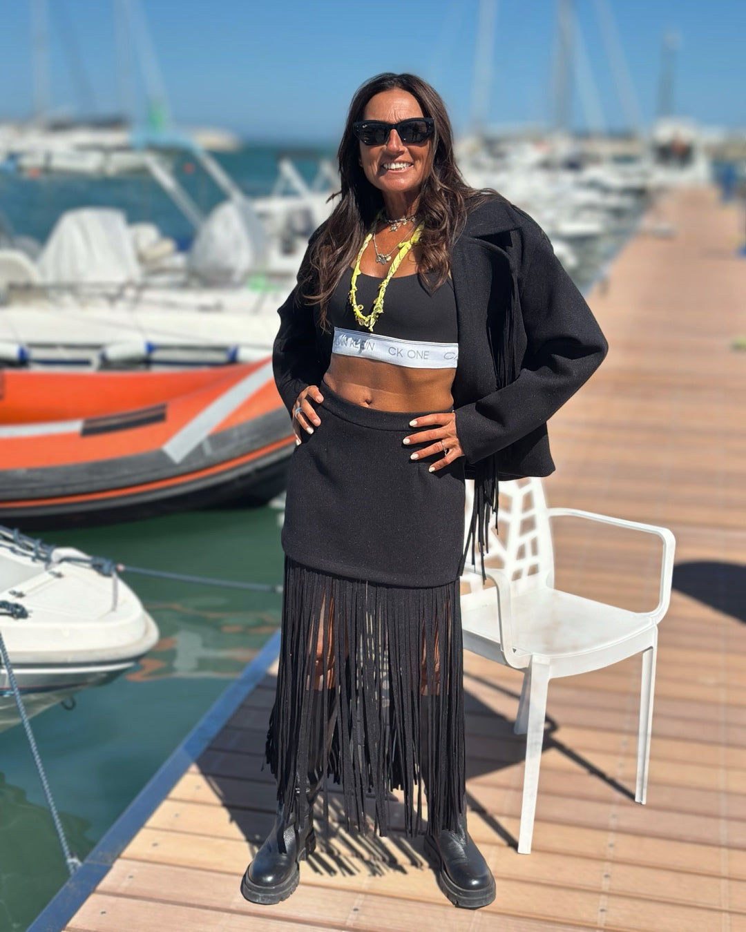 Gonna in Panno con Maxi Frange Nero