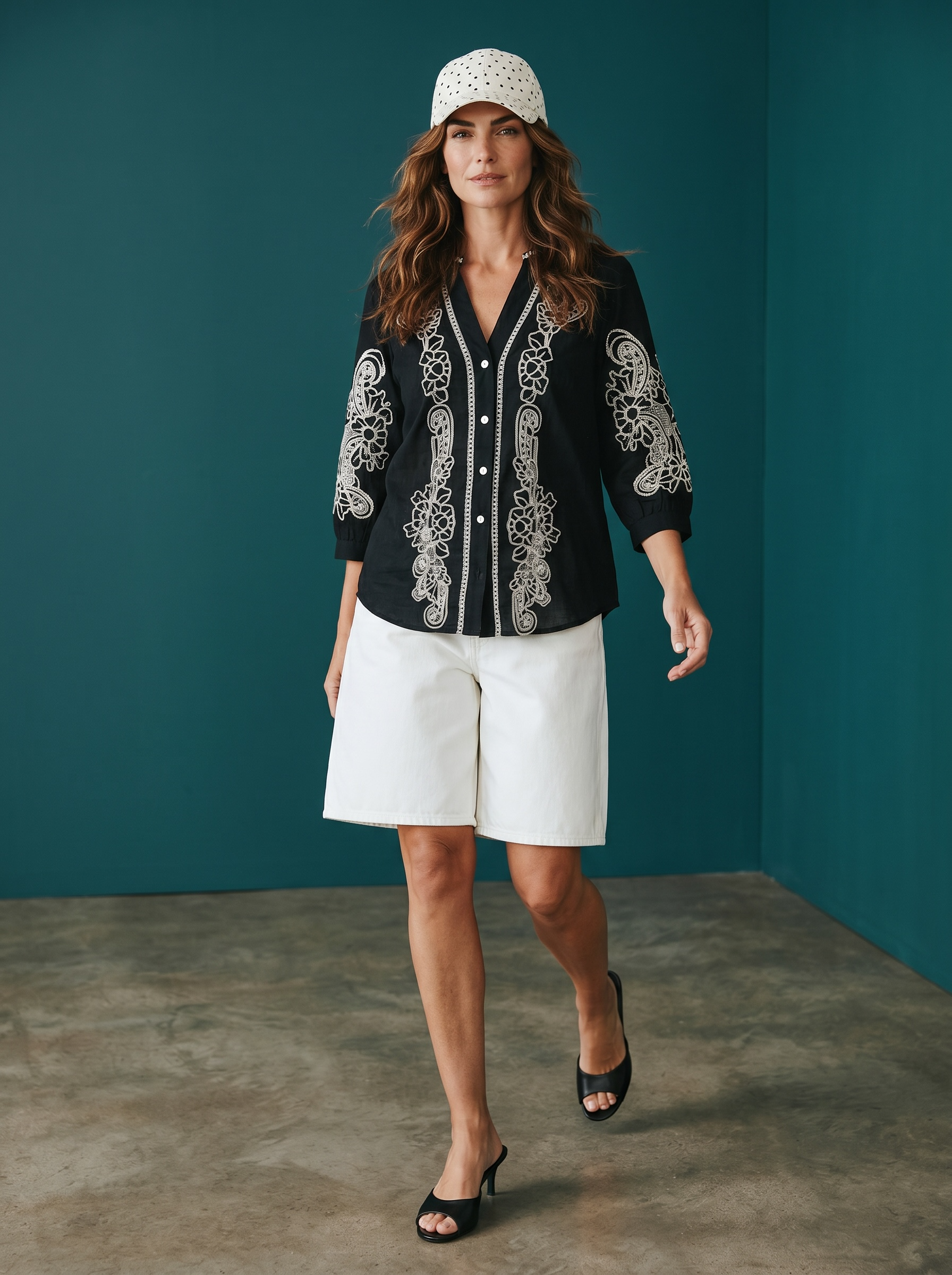 Camicia Cantabria con Ricamo - Nero