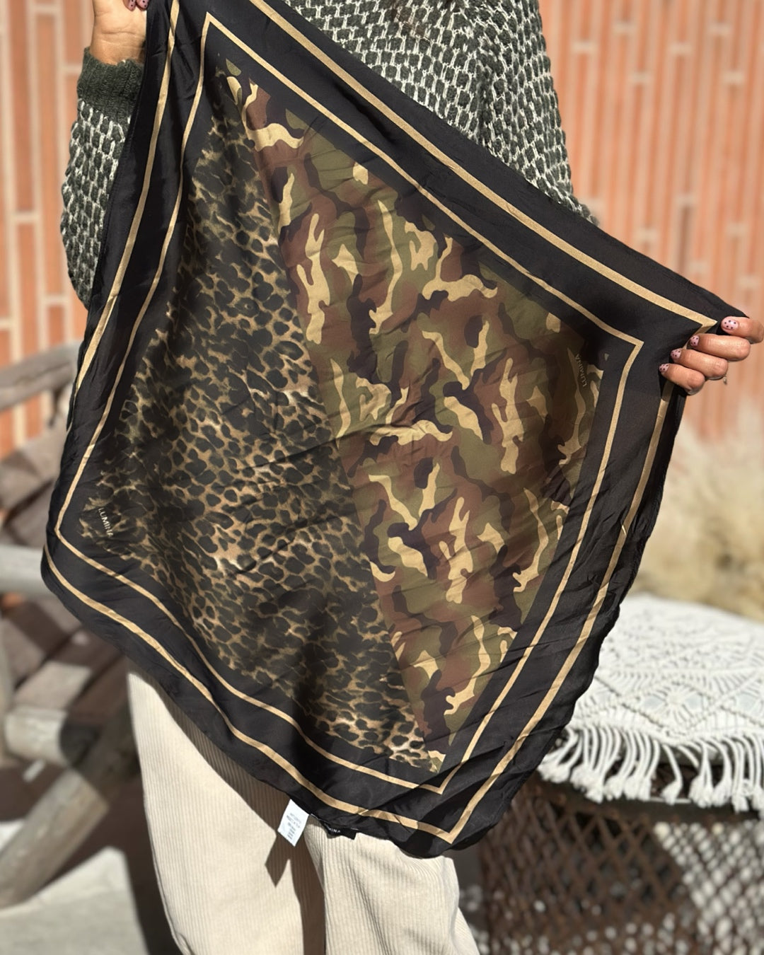 Foulard 100% Viscosa Camouflage Maculato