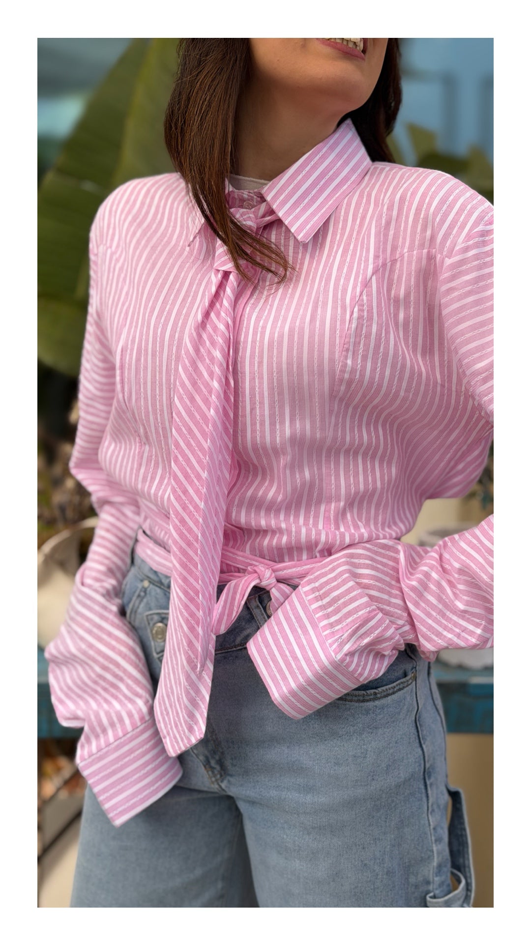 Camicia Rosa con Cravatta Righe