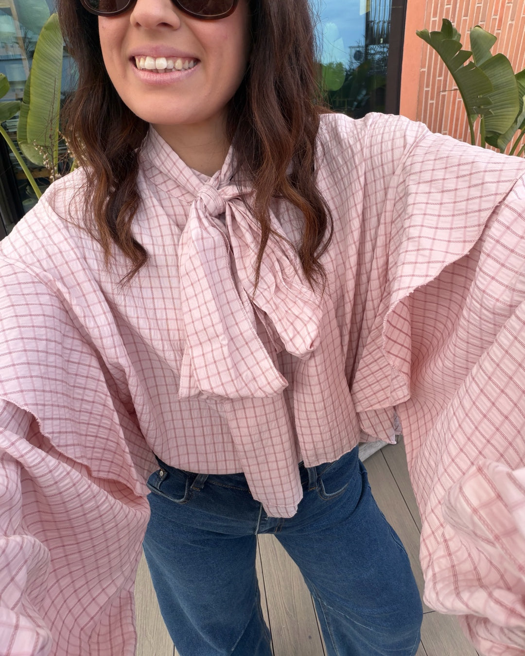 Camicia Rouches con Fiocco Rosa