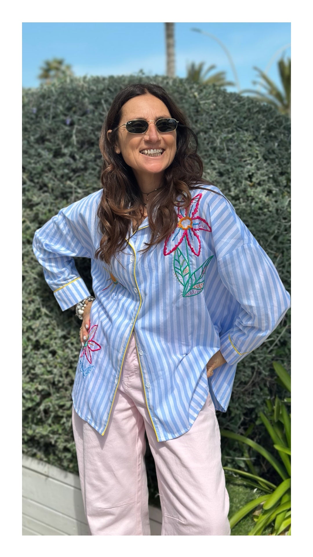 Camicia Pijama rigata con Ricami | Celeste